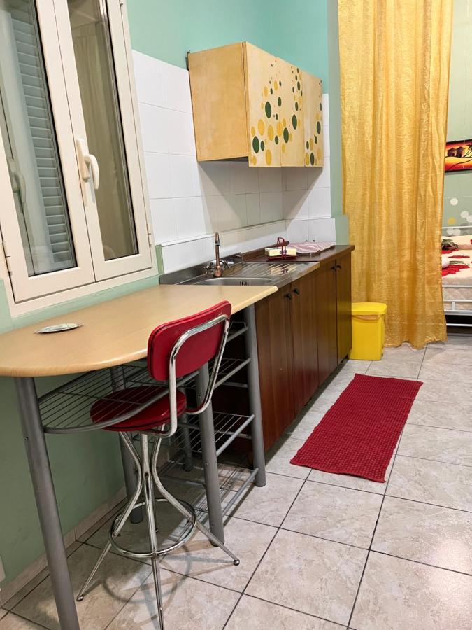 Ferienwohnung Myhouse 3 - Punto Di Arrivo - Aereoporto A 7 Minuti Catania Exterior foto